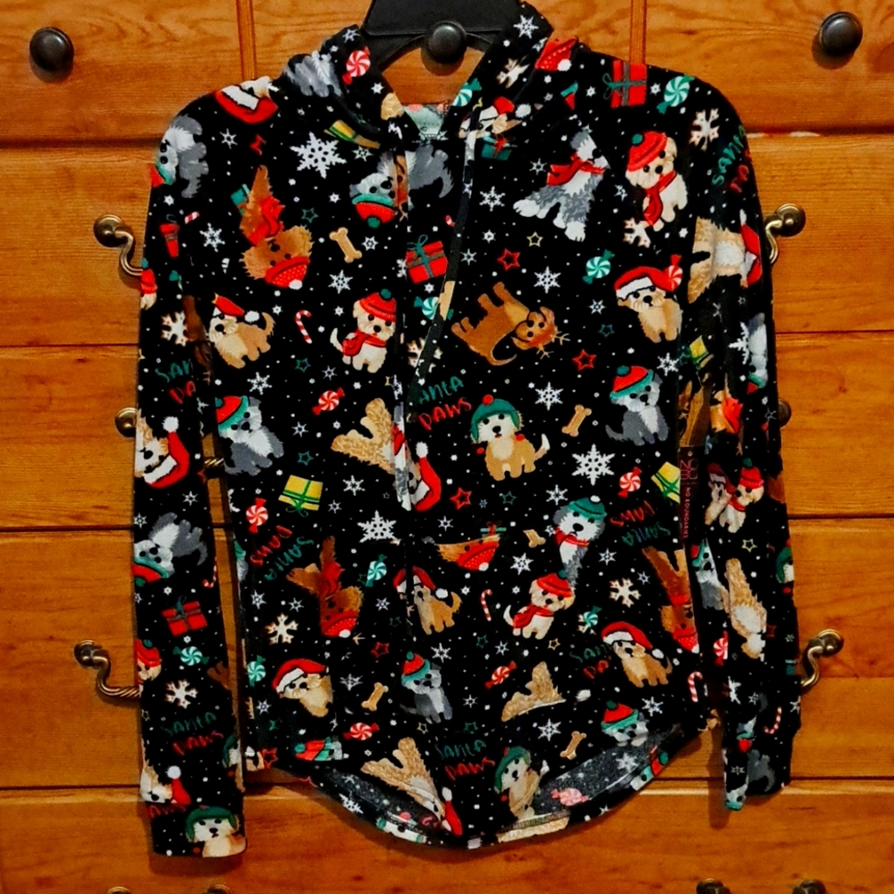 Fleece pullover hoodie